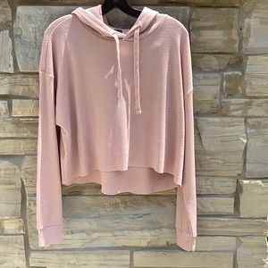 NWOT Wild Fable Cropped Hoodie Size M